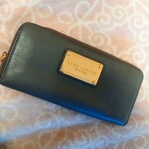 Marc Jacob's large gray clutch wallet